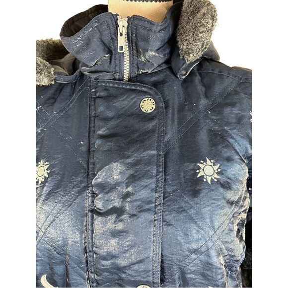 Vintage Celestial Puffer Jacket | Navy Blue Faux Fur Hood – Y2K Moon & Sun - Picture 10 of 12